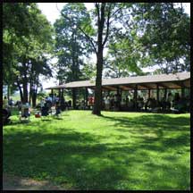 pavilion2.jpg (12124 bytes)