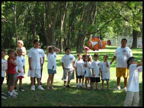 pinata.jpg (14509 bytes)