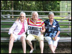 samsfamily.jpg (14995 bytes)