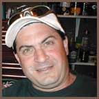 chris.jpg (4451 bytes)